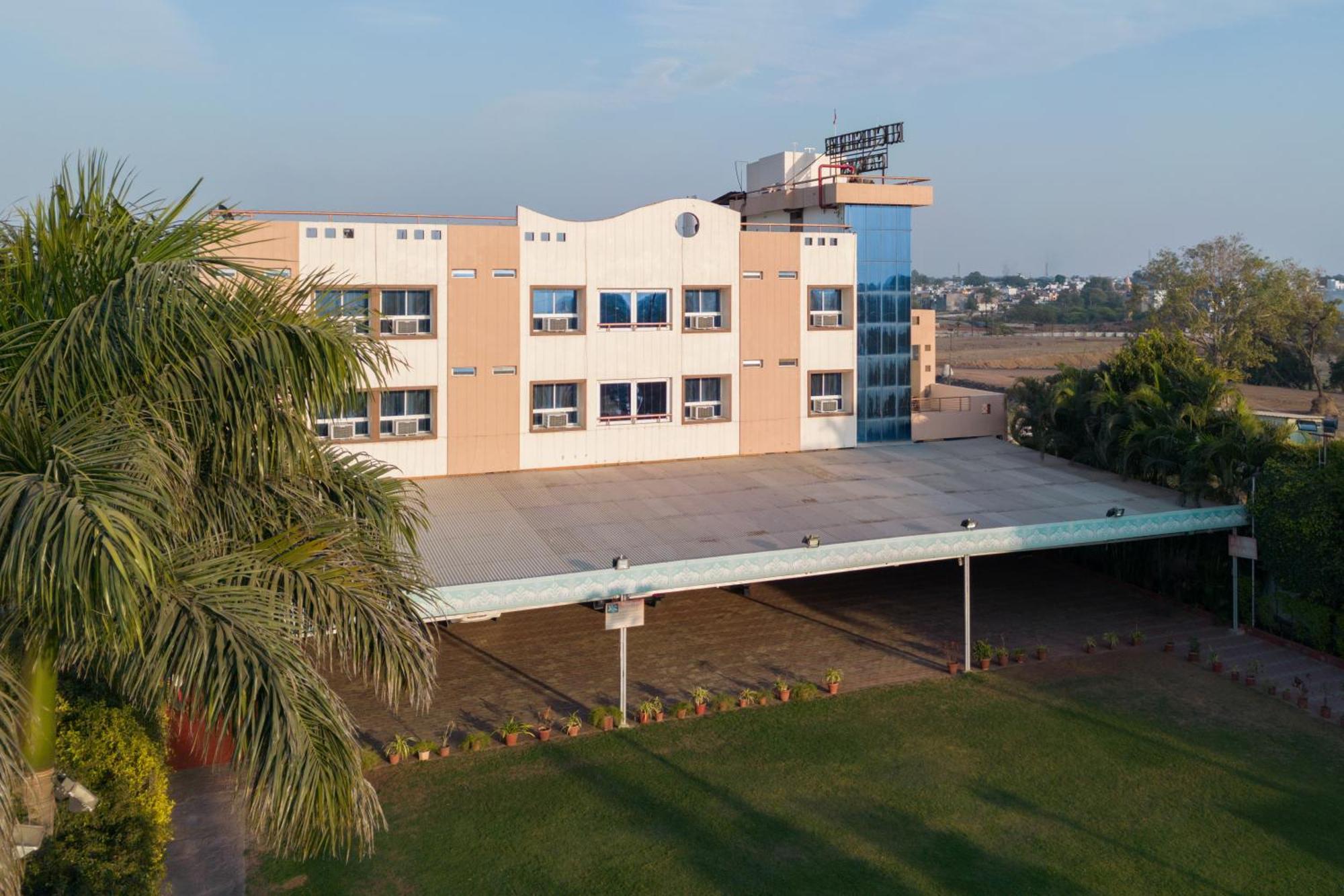 Ruchishree Garden Ujaim Exterior foto
